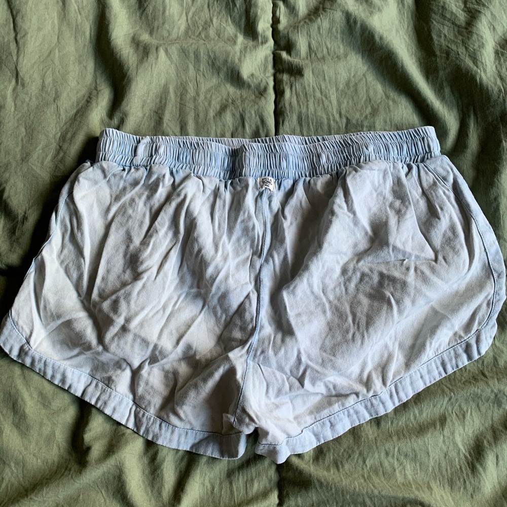Loose fit shorts